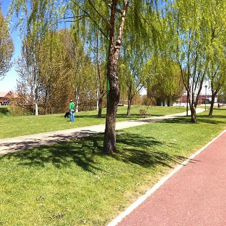 Hostal Santiago 2 Бургос Екстер'єр фото