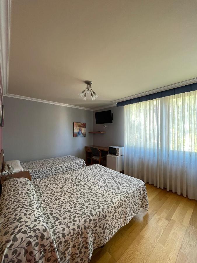 Hostal Santiago 2 Бургос Екстер'єр фото