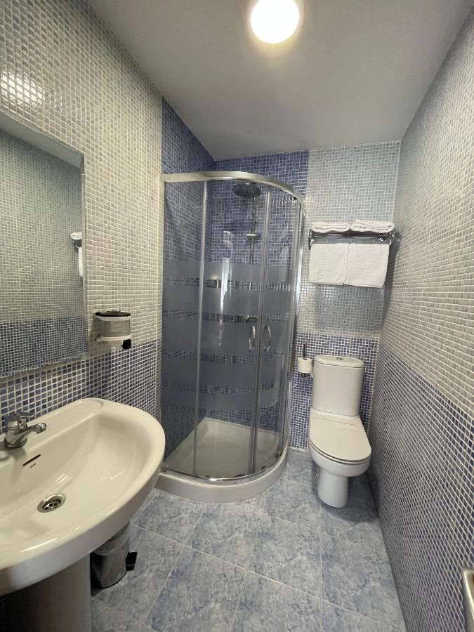 Hostal Santiago 2 Бургос Екстер'єр фото