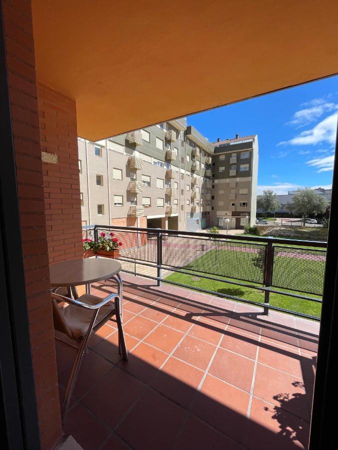 Hostal Santiago 2 Бургос Екстер'єр фото