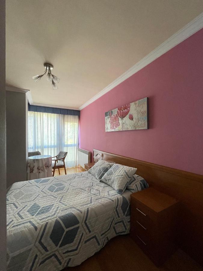 Hostal Santiago 2 Бургос Екстер'єр фото